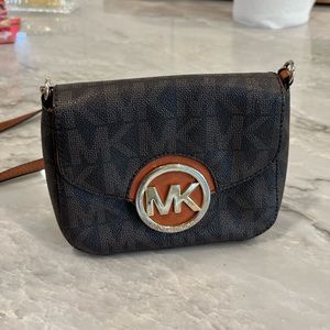 Michael Kors Crossbody Bag